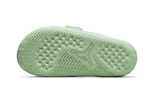 b6884473503853_47104
