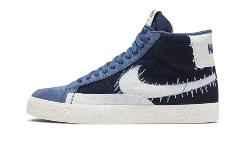CT0715-400_1 Nike SB Zoom Blazer Mid Sashiko Mystic Navy - Image 1
