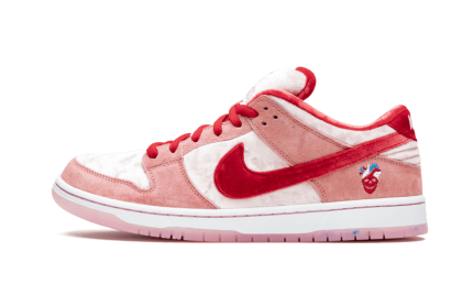 Nike SB Dunk Low StrangeLove