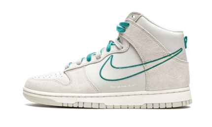 Nike Dunk High First Use Light Bone Green Noise