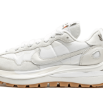Nike Vaporwaffle Sacai Sail Gum
