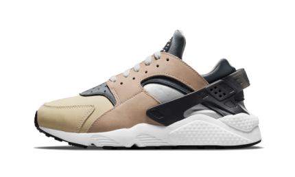 Nike Air Huarache Escape (2021)