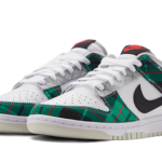 Nike Dunk Low Tartan Plaid