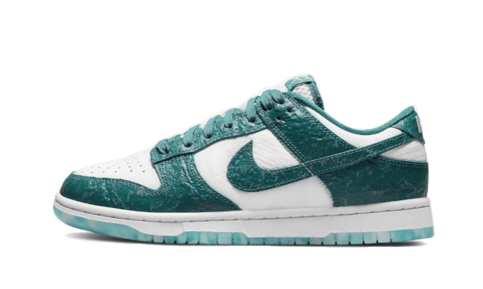 DV3029-100_1 Nike Dunk Low Ocean - Image 1