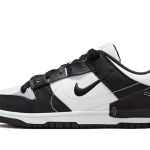 Nike Dunk Low Disrupt 2 Panda