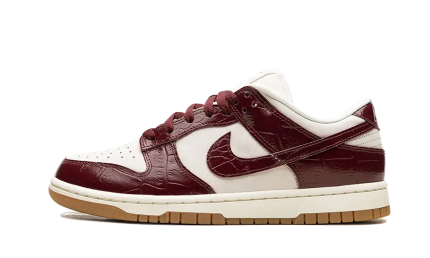 Nike Dunk Low LX Dark Team Red
