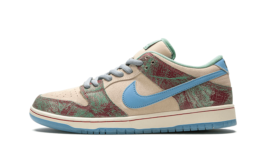 FN4193-100_1 Nike Dunk SB Dunk Low Crenshaw Skate Club - Image 1