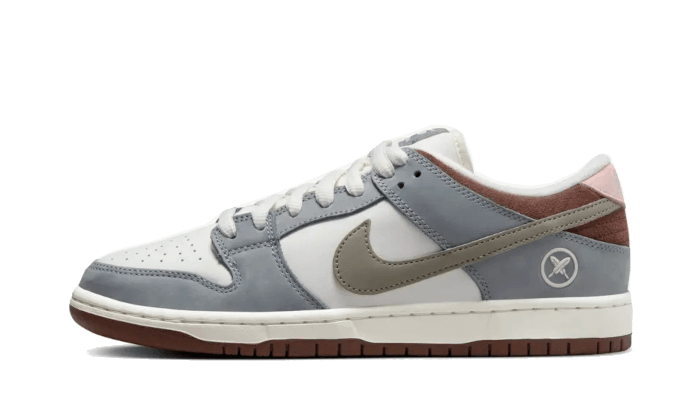 FQ1180-001_1 Nike SB Dunk Low Yuto Horigome - Image 1