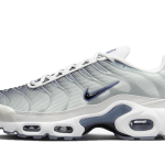 Nike Air Max Plus Sail Grey