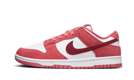 Nike Dunk Low Valentine's Day