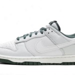 Nike Dunk Low Retro SE Photon Dust Vintage Green