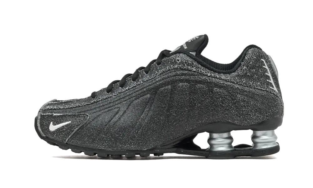 IO4544-002_1 Nike Shox R4 Distressed Leather - Image 1